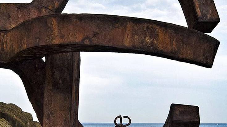 ARTE-LABORATEGIAK FAMILIARTEAN: Eduardo Chillida