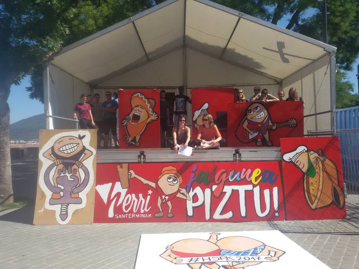 Cheikhounak botako du "txupinazo herrikoia"