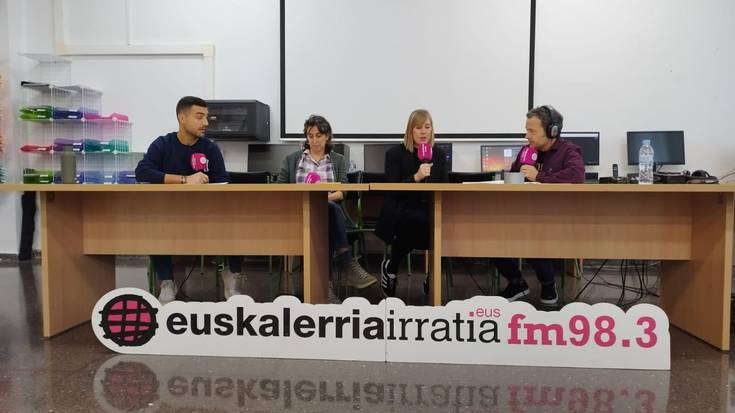 Antsoaingo Ezkaba Eskolatik egin dugu Metropoli Forala irratsaioa