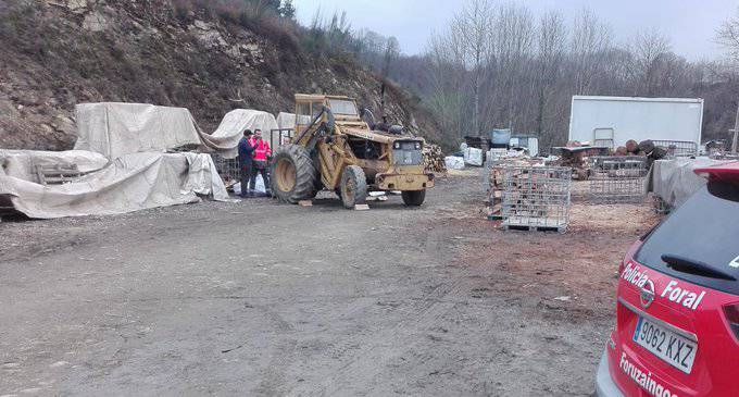 Langile bat hil da lan istripu batean Sunbillan