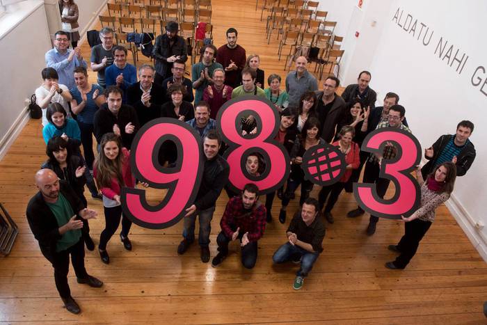 Astelehenetik FM 98.3 frekuentzian emitituko du Euskalerria irratiak