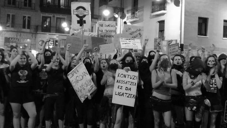 Eraso matxistei autodefentsa feministaz erantzunen diela aldarrikatu du Iruñeak