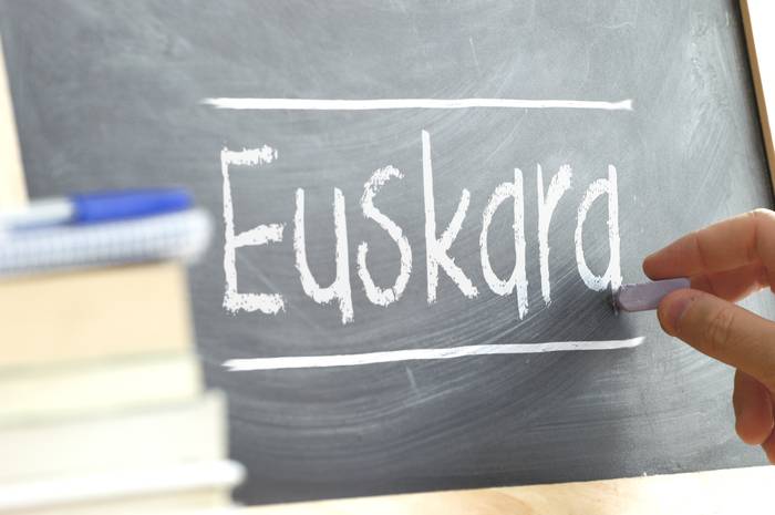 Udalak epea ireki du euskara ikastaroetan ikasteko diru-laguntzak eskatzeko