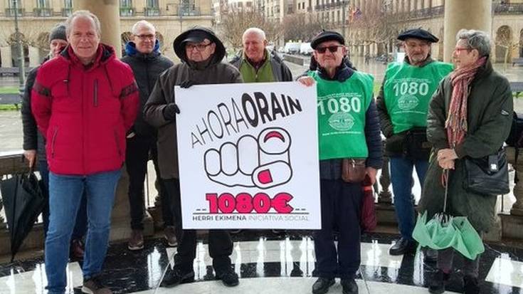 "Osagarrien bidez" gutxieneko soldatak 1.080 eurokoak izan daitezela eskatu diote Nafarroako Gobernuari