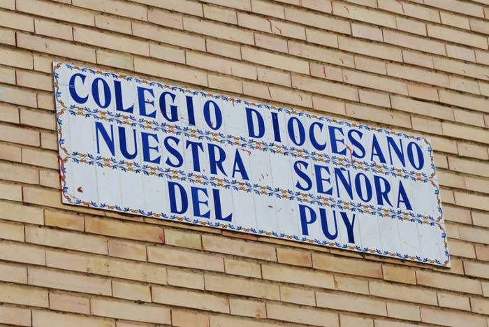Lau dira dagoeneko Lizarrako El Puy ikastetxean sexu abusuak jasan zituztela salatu dutenak
