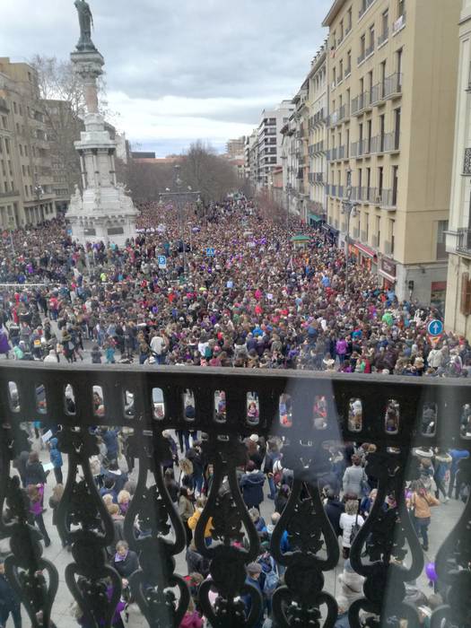 Elkarretaratze feminista gaur gauean, Iruñean