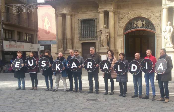 Iruñeko Udalak bat egin du Euskaraldia ekimenarekin