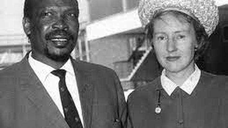 Ruth Williams, Bostwanako lehen dama zuri eta tematia