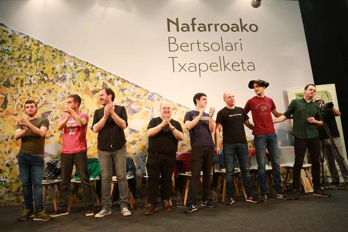 Julio Sotok jantzi du Nafarroako bertsolarien txapela
