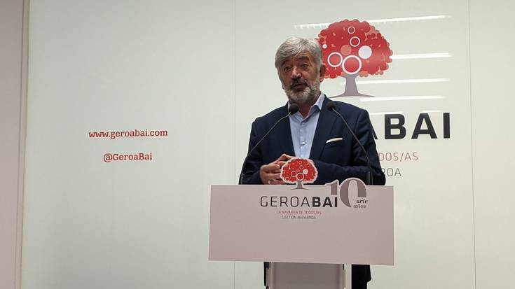 Alkate izateko bere burua ez duela aurkeztu dio Martinezek