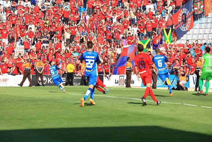 Errealitatetik gertuago dagoen Osasuna berri bat