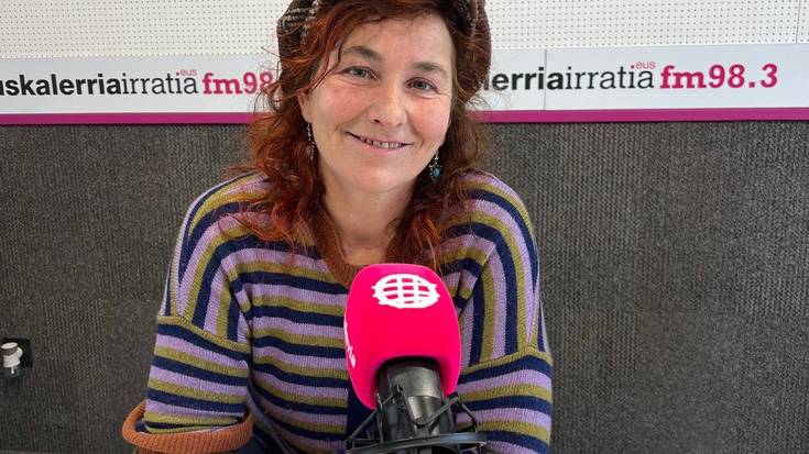 Sandra Ruiz: “Naturarekin bat eginda eta izaera komunitarioa duen herria eraikitzea posible dela erakutsi dugu Arizkurenen”