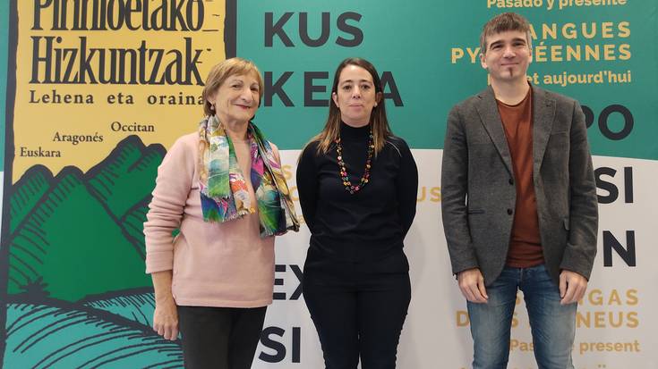'Pirinioetako hizkuntzak: lehena eta oraina' erakusketa Barañaingo udal liburutegian ikusgai