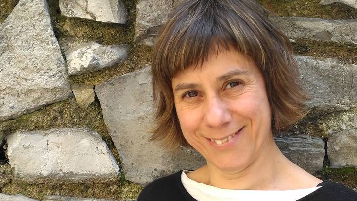 Ainhoa Latatu: "Gure memoriak oso modu bisualean funtzionatzen du, hitzekin baino irudiekin lotzen ditu oroitzapenak"