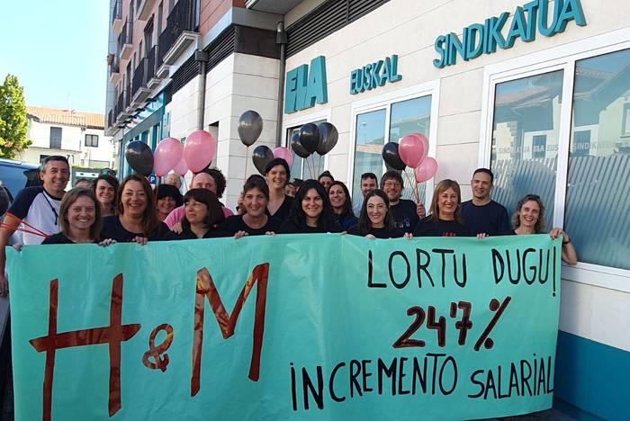 La Moreako H&Mko langileek % 24,7ko soldata-igoera lortu dute zortzi hilabeteko grebaren ostean