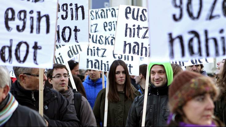 Euskararen ezagutzak gora egin du eremu mistoan