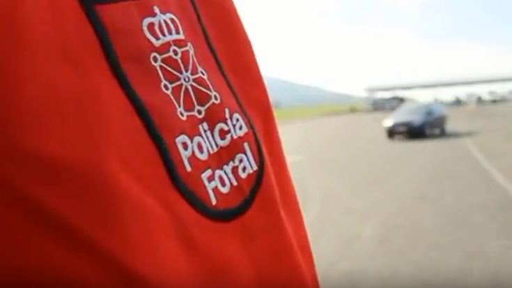 Larriki zauritu dute tiroz gizon bat, Zizur Nagusian