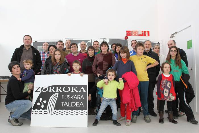 'Minutu bateko eleak' gozagai Berriozarren gaur, Korrikaren karietara
