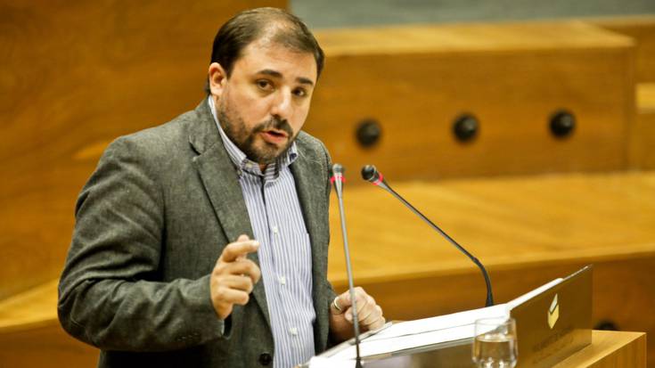 Unai Uhalde (Geroa Bai): “Alderdien arteko harremanak kolokan jarri ditu PSNk”