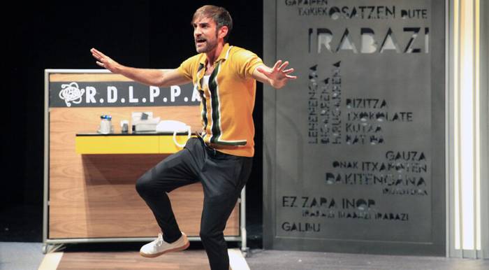 Jon Plazaolak ‘Tu-tum, Platz!’ bakarrizketa taularatuko du gaur Gaiarren