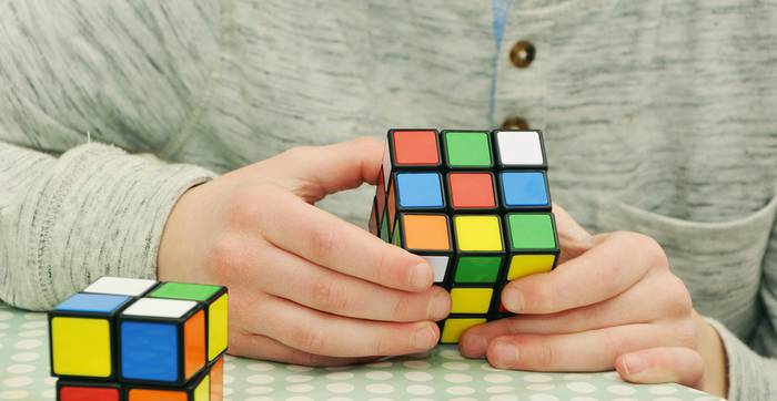 Rubik kuboa egiten ikasi nahi?