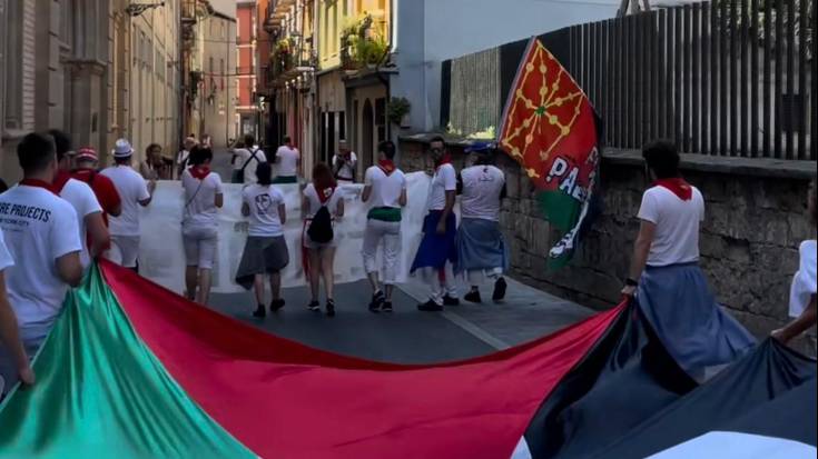 Sanferminetan ere, Palestinaren alde