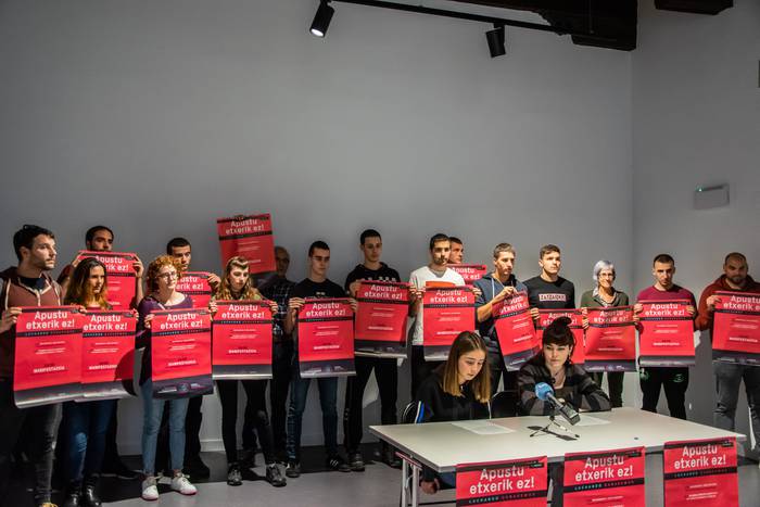 Apustu etxeen aurka mobilizatzera deitu du Iruñerriko Apustu Etxeen Kontrako Plataformak