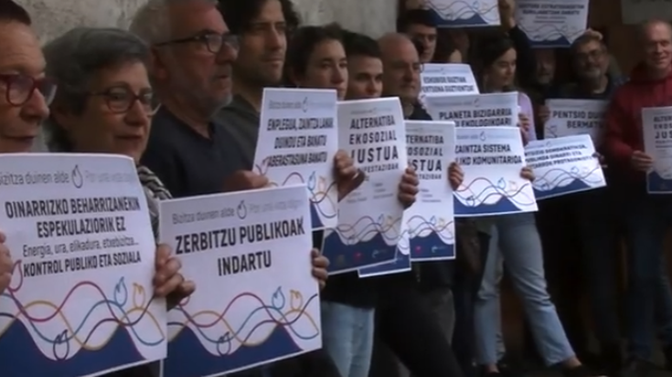 Irtenbide ekosoziala galdegiten ari da Eskubide Sozialen Karta