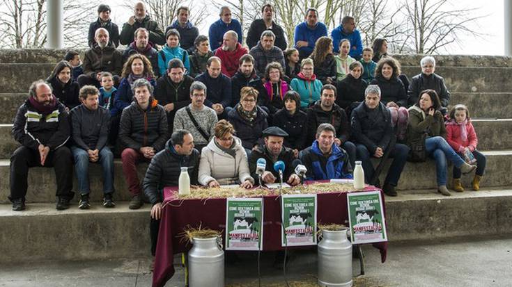 Esne sektorearen defentsan manifestazioa eginen dute apirilaren 1ean Elizondon