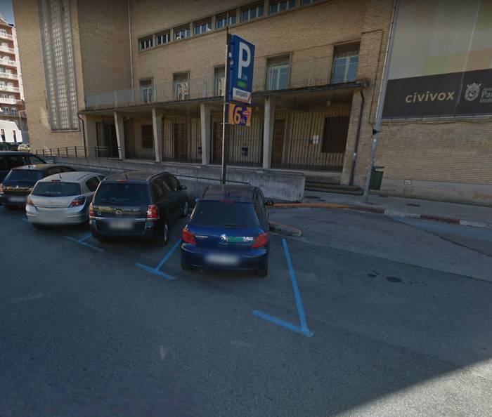 Baluarte eta Zuria Nafarroakoa aparkalekuak erabili ahalko dituzte Alde Zaharreko eta Zabalguneko bizilagunek