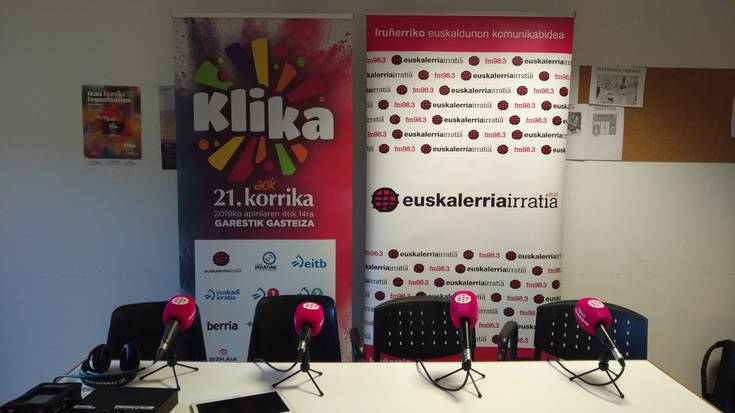 Euskalerria Irratia Garestik aritu da zuzeneko saioak eskaintzen