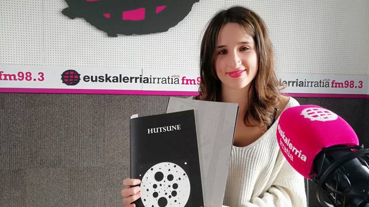 LIBURU AURKEZPENA: "Hutsune", Josune Ilundain