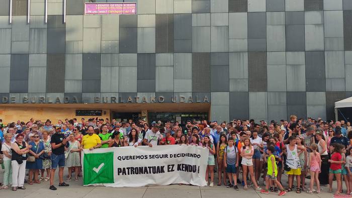 Gaur desegingo ditu Burlatako Udalak kultura, jai eta kirol patronatuak