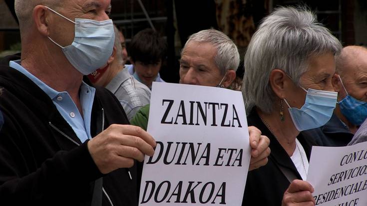 Ana Sarobe: "Erretiratuen %87k ez dute egoitzetan bizi nahi; duten ereduarekin, ez"