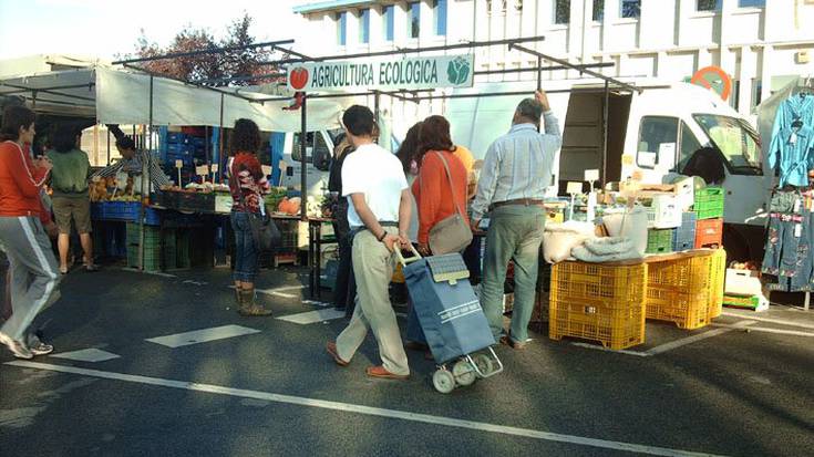 CCOOk eta Gazkalok neurriak eskatu dituzte sektore ahulenen artean birusaren ondorioak arintzeko