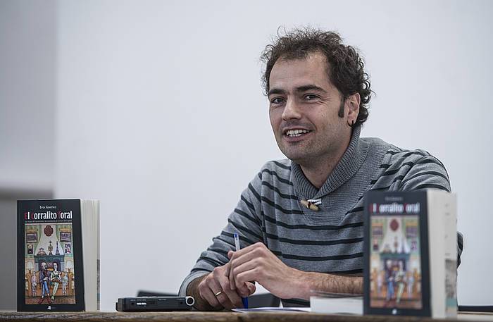 'El Corralito Foral' liburua aurkeztu du Ivan Gimenezek