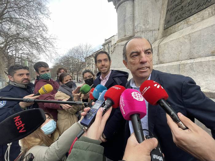 Carlos Garcia Adanero izango da PPren Iruñeko Udalerako hautagaia