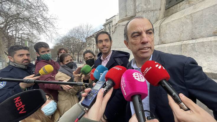 Carlos Garcia Adanero izango da PPren Iruñeko Udalerako hautagaia
